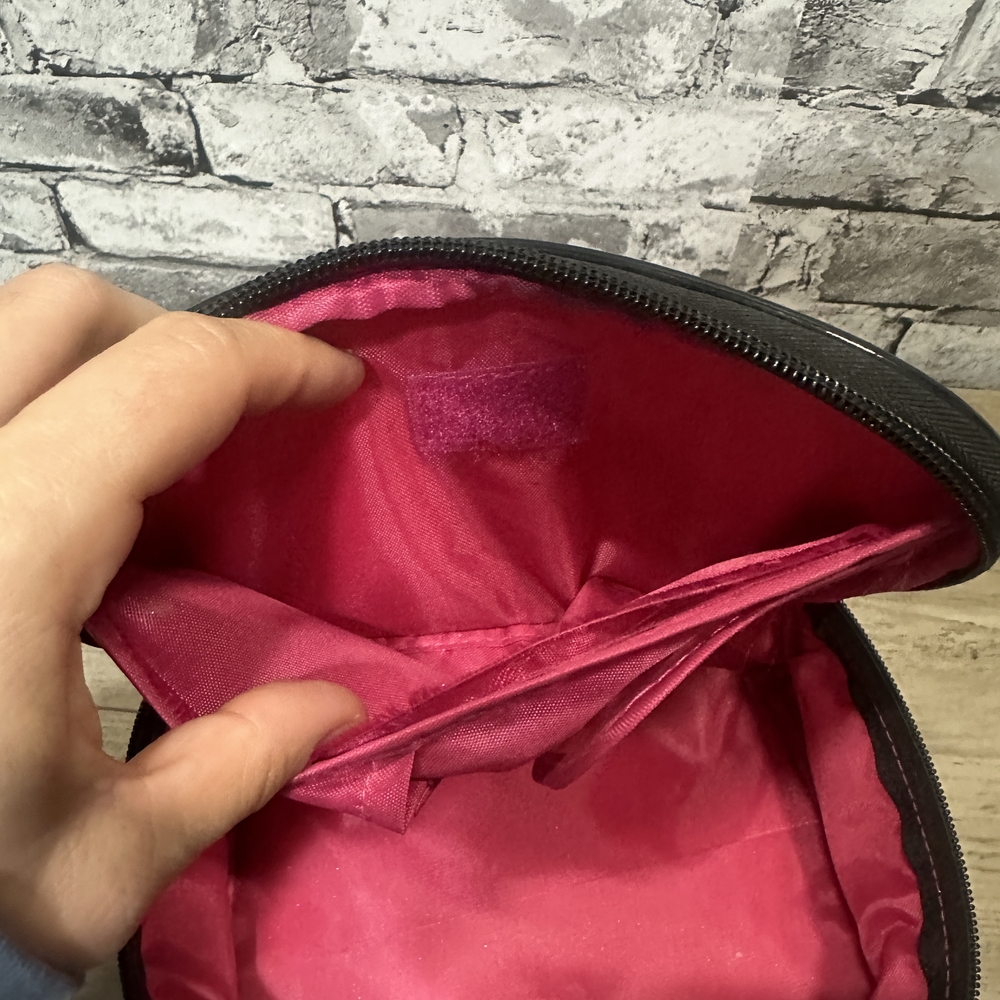 EUC Modella Pink and White Polka Dot Cosmetic Bag - Picture 7 of 9